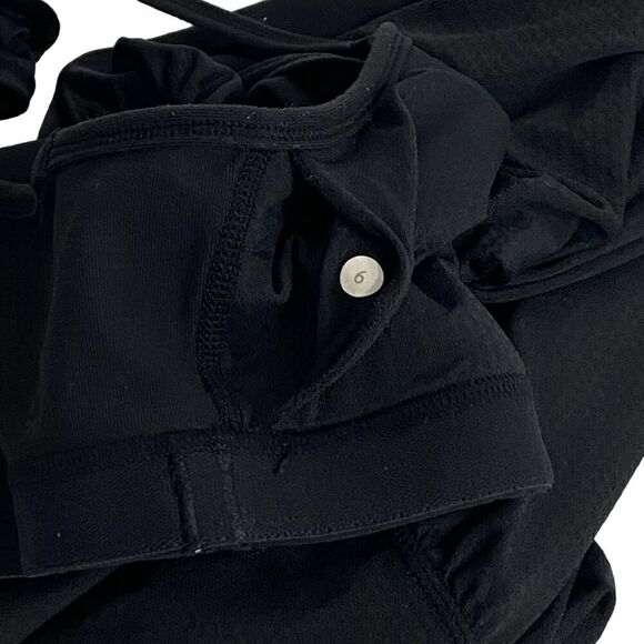 Lululemon Lot of 2 Tank Tops Black No Limits Tank & Run Energy Tank Gym Size 4-6 - Picture 6 of 10